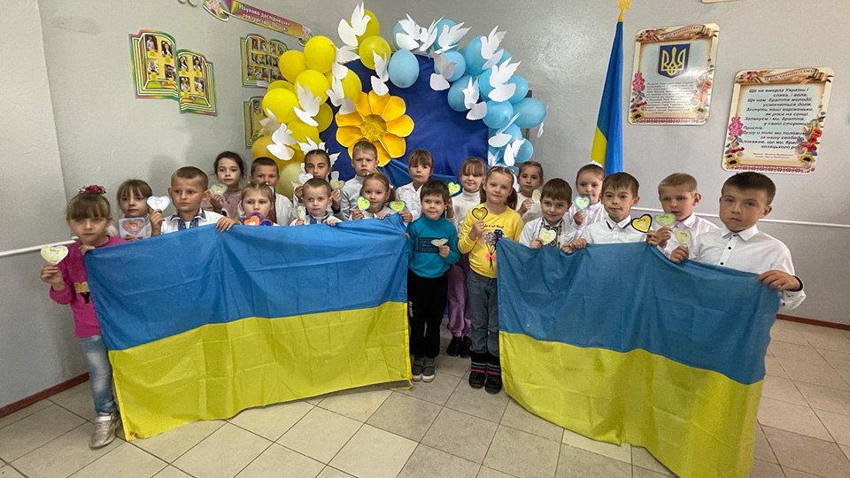 Миру нашій Україні!